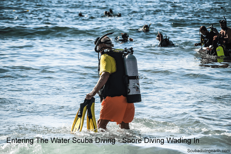 5 Scuba Diving Entry Techniques (Tips For Entering The Water Safely)